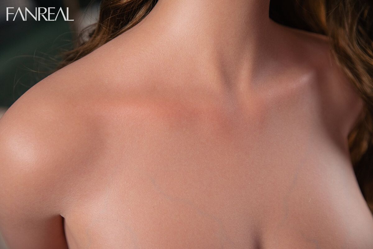 Picture of FanReal Doll T109cm/3ft7 G-cup Silicone Sex Doll Torso – Della [In Stock | EU Only]