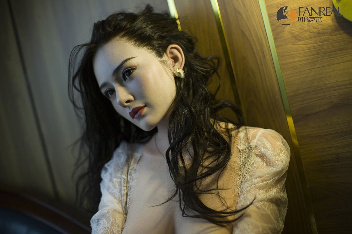Picture of FanReal Doll 172cm/5ft8 E-cup Silicone Sex Doll – Ling [In Stock | EU Only]