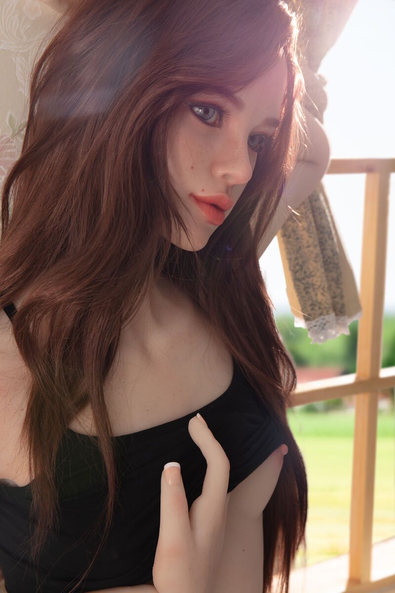 Picture of Starpery Doll 171cm/5ft7 A-cup Silicone Sex Doll – Janelle [In Stock | CA Only] (W.R. 4.0 Version)