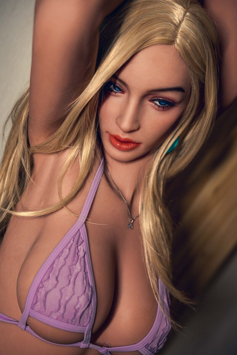 Picture of Aibei Doll 157cm/5ft2 D-cup TPE Sex Doll – Erica Collins [US In Stock | US Only]