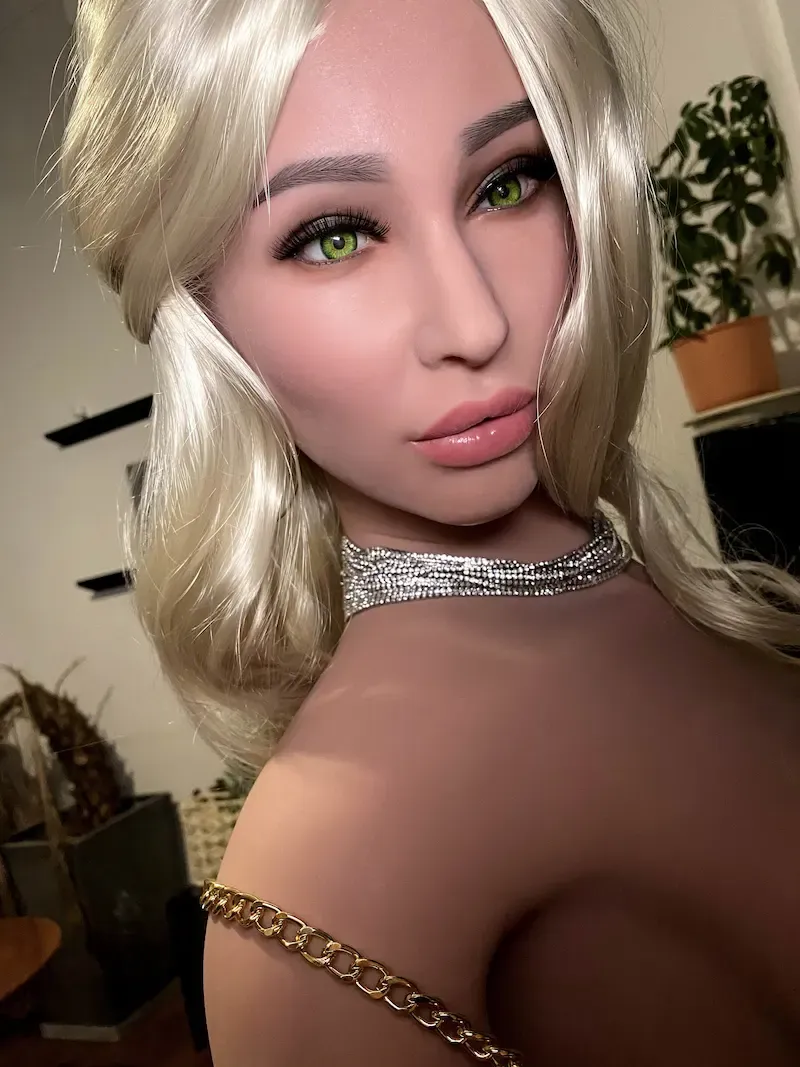 Picture of Climax Doll  (Silicone head) Full Size Sex Doll 170cm Savannah Sex Doll