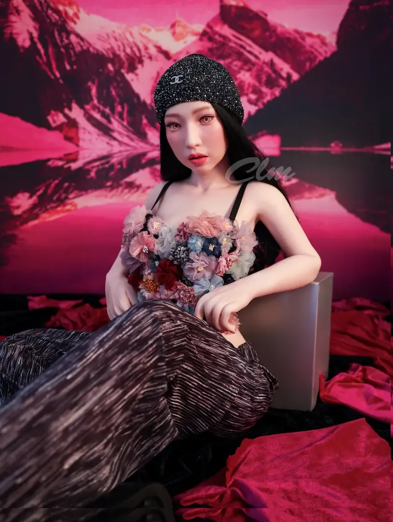 Picture of Climax Doll Ultra-Realistic Silicone Sex Doll SiW160cm Janice