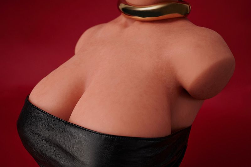 Picture of Climax Doll Ultra Lightweight Silicone Sex Doll Torso ULW 663# Emma