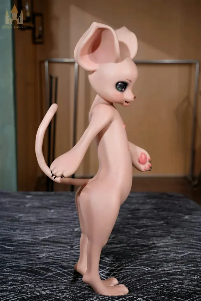 Picture of Dolls Castle 100CM SZ17 Fur Fapdolls Cream Mouse Silicone Doll
