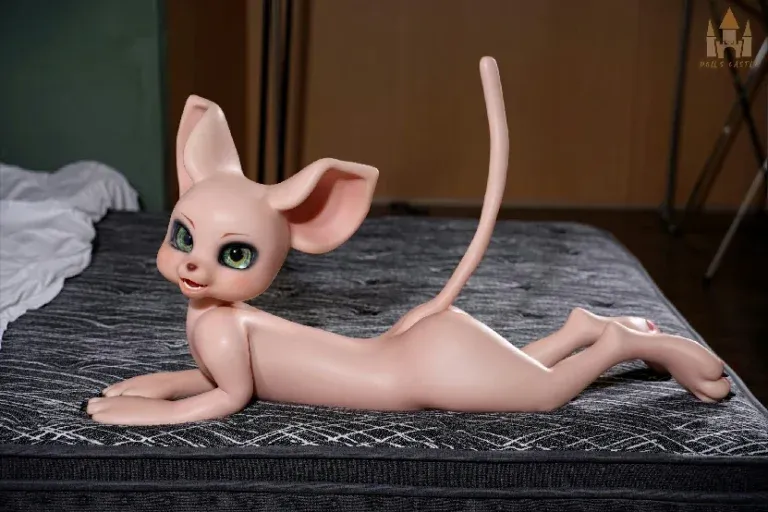 Picture of Dolls Castle 100CM SZ17 Fur Fapdolls Cream Mouse Silicone Doll