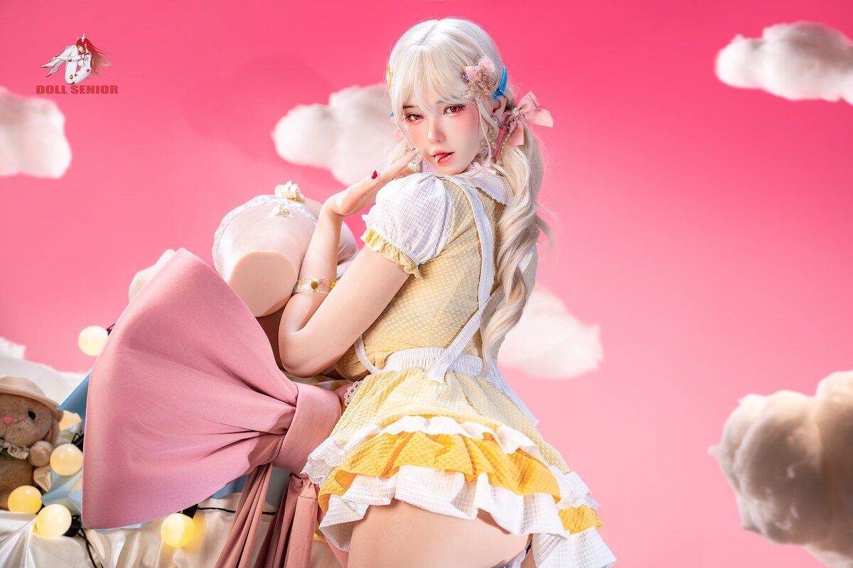 Picture of Doll Senior 170cm/5ft7 G-cup Silicone Sex Doll – Linsha (Real Skin Texture Version)