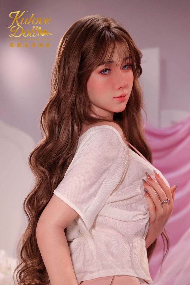 Picture of KuLove Doll 150cm/4ft11 D-cup ROS Head Silicone Sex Doll - Arm